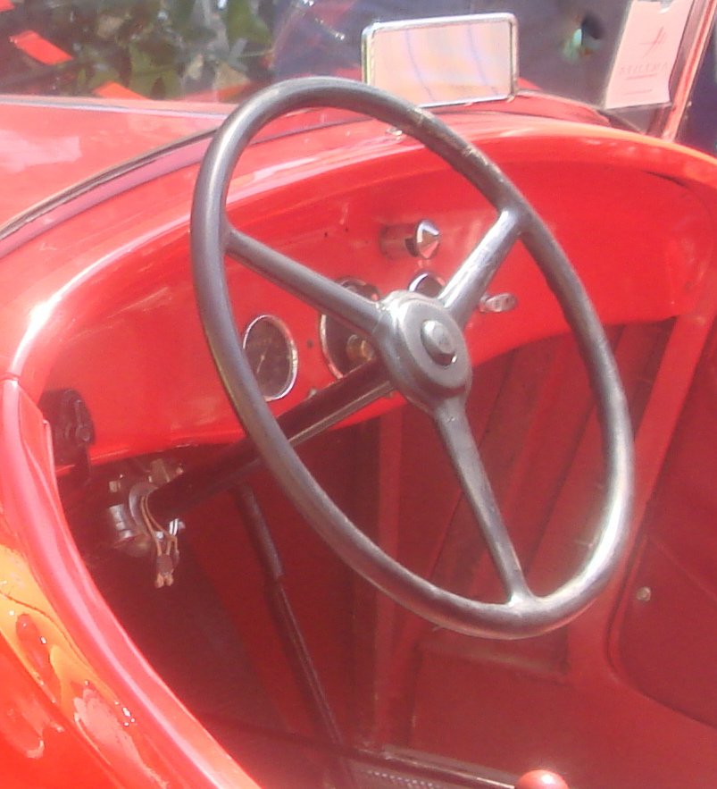 Steering Wheel.jpg