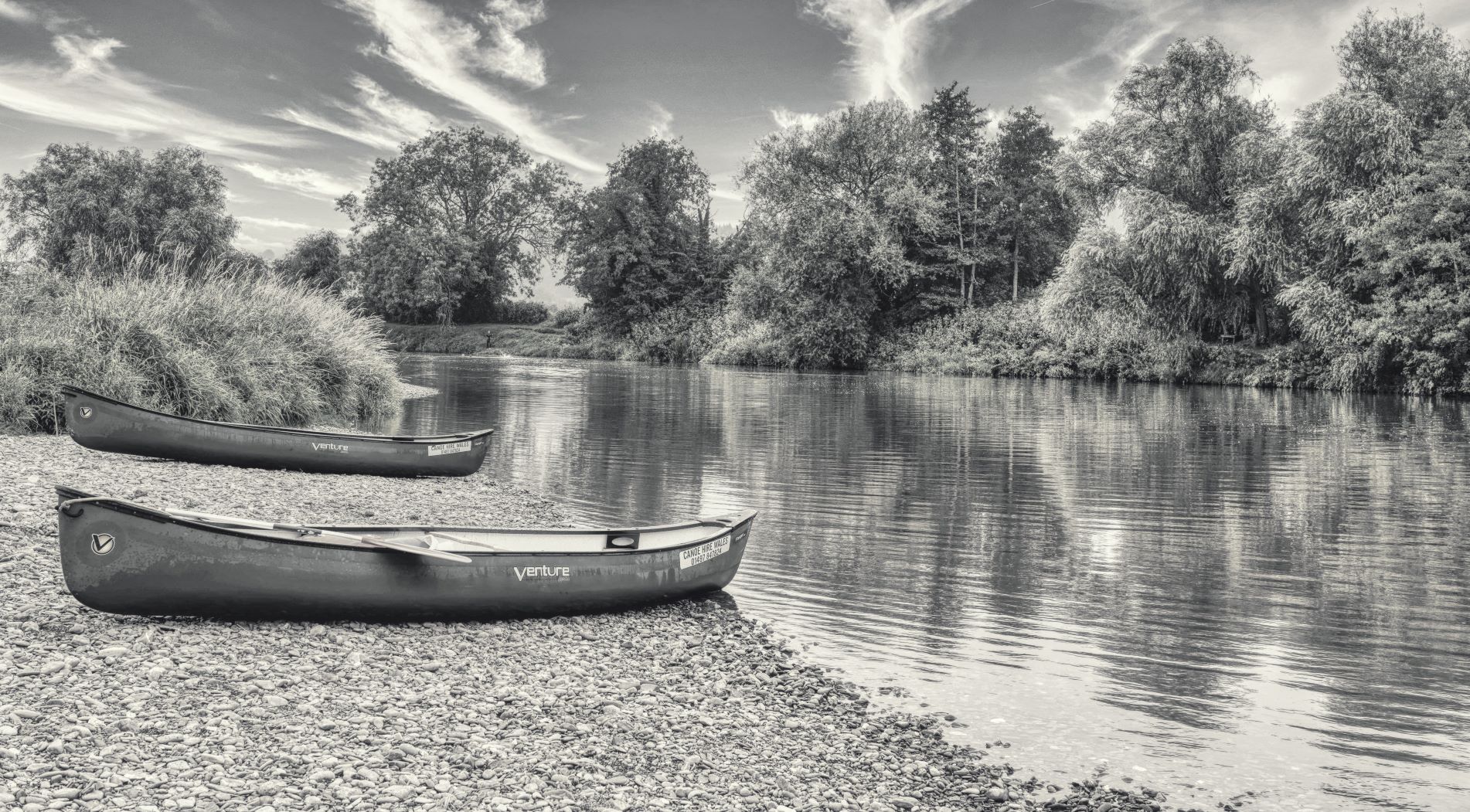 The Wye at Hay on Wye.jpg