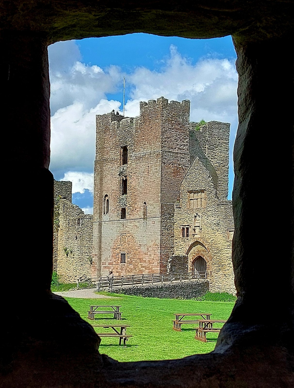 Ludlow Castle .jpg